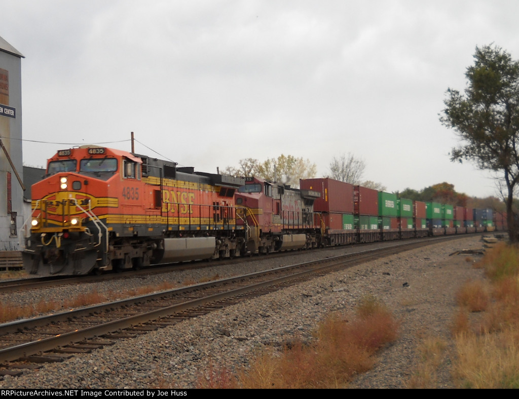 BNSF 4835 East